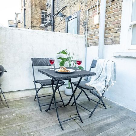 Modern Two Bedroom Apartment In Fulham By Sojo Stay 伦敦 外观 照片